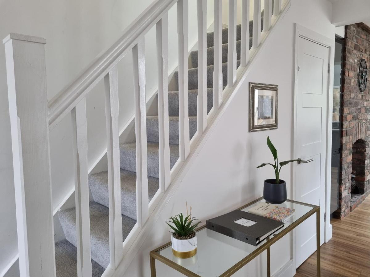 Hill View Villa Abertillery Bagian luar foto